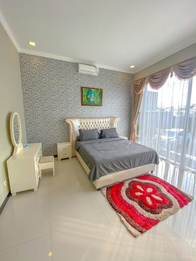 Villa Andalus 3 Puncak Exterior photo